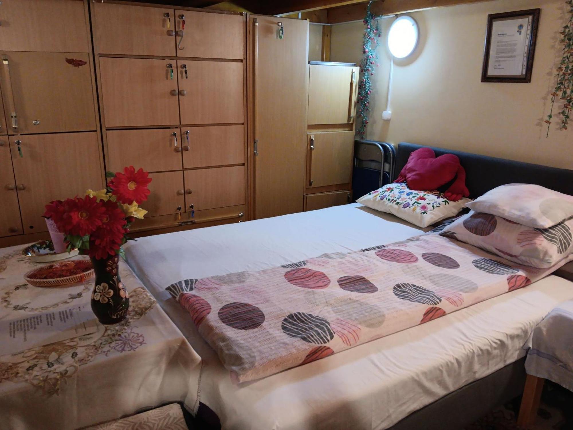 Budapest Central Apartment Luaran gambar